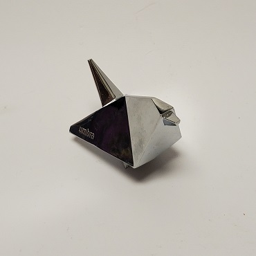 Fancy sales ring holder