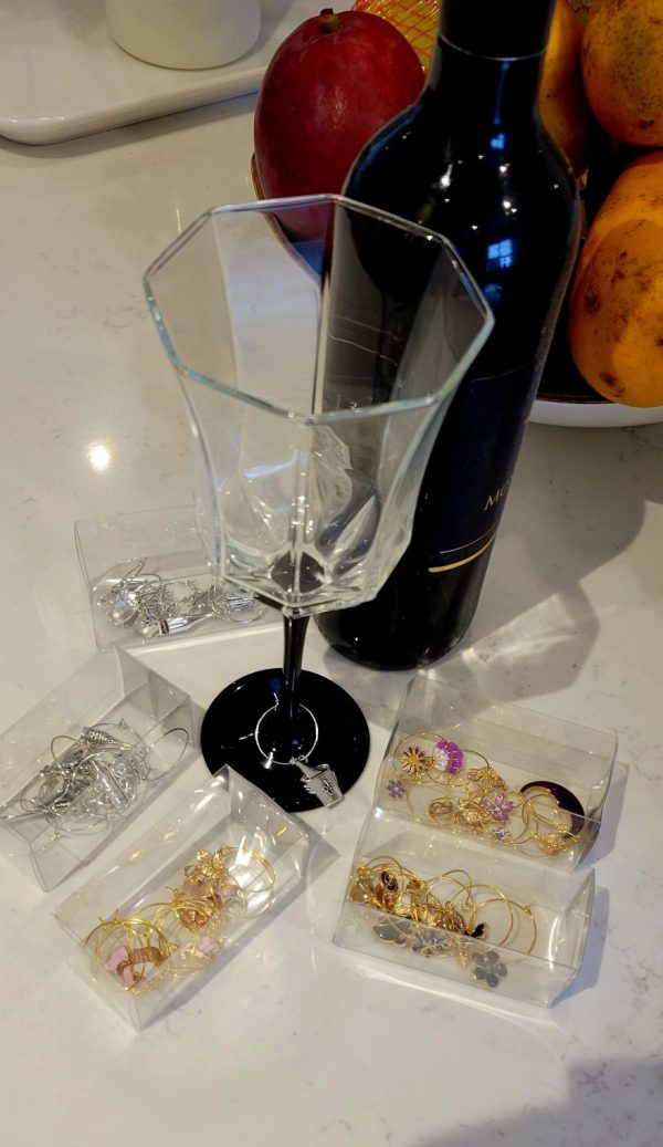 Wine Charms 10s - Gold - Image 2